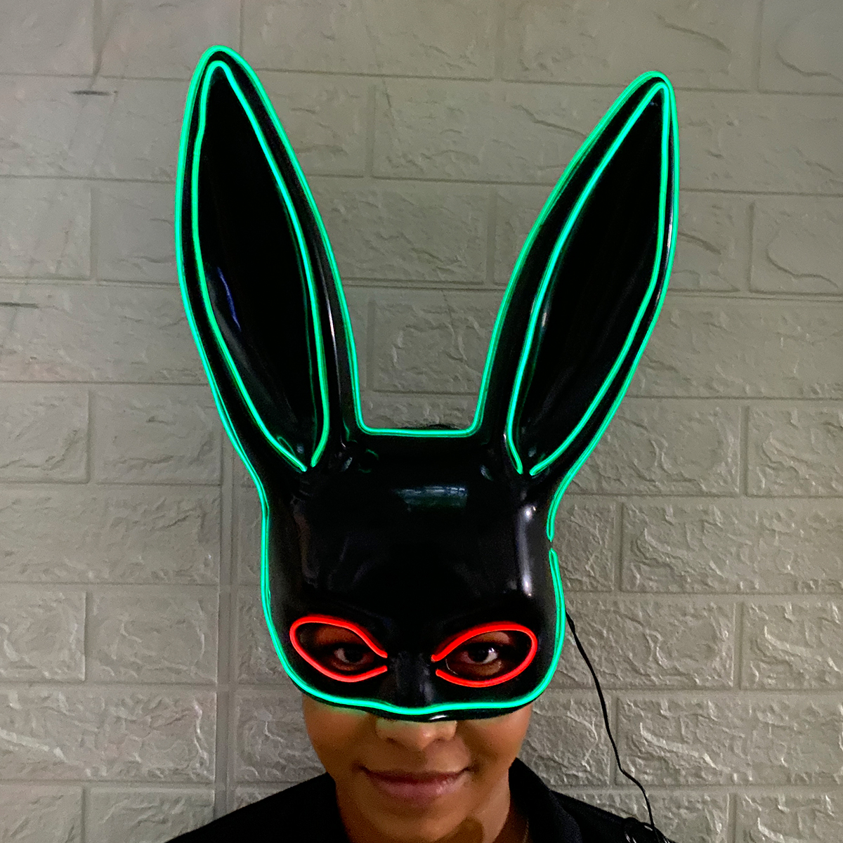 Mascara LED Conejo Media Cara PG395LED